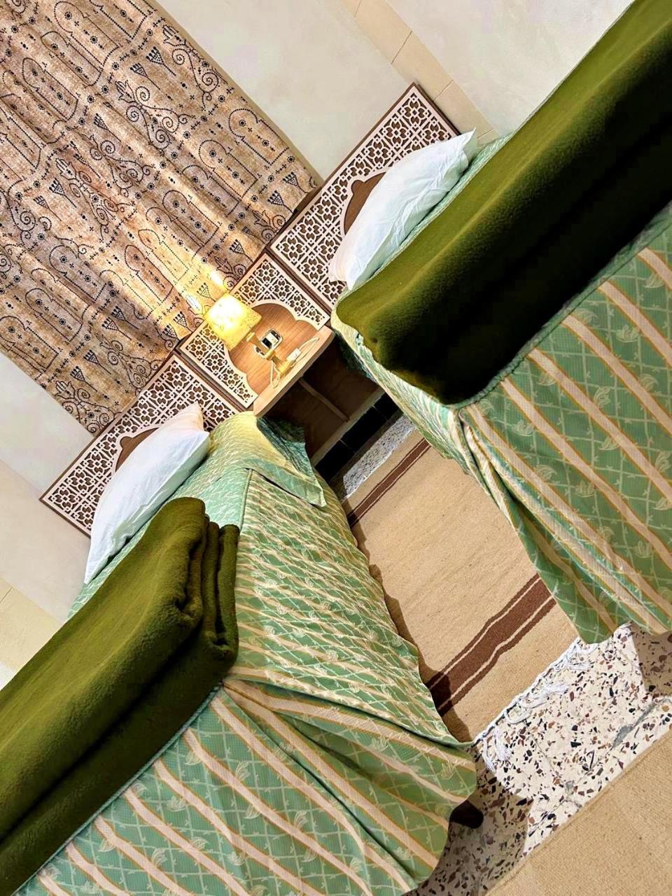 Paris فندق 2*
